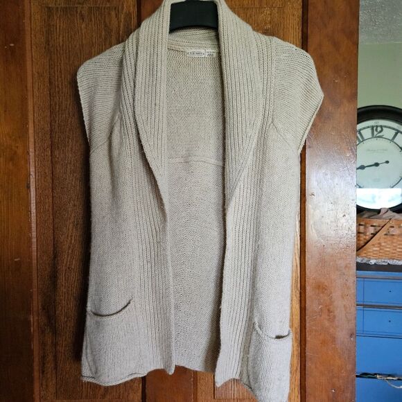 OLD NAVY Cream Tan Sleeveless Cardigan Women's Small with pockets - Picture 1 of 5